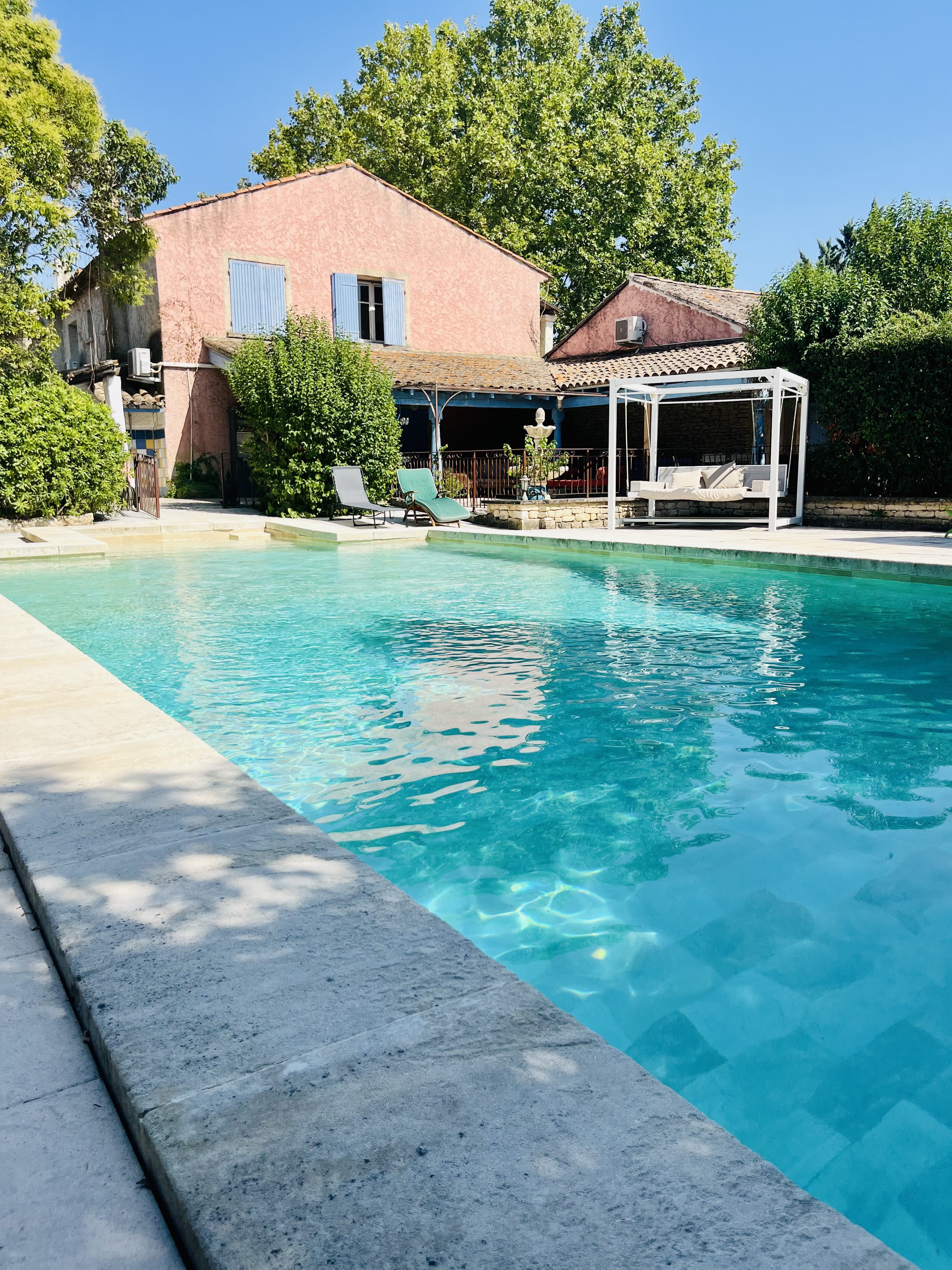 Plage de la piscine